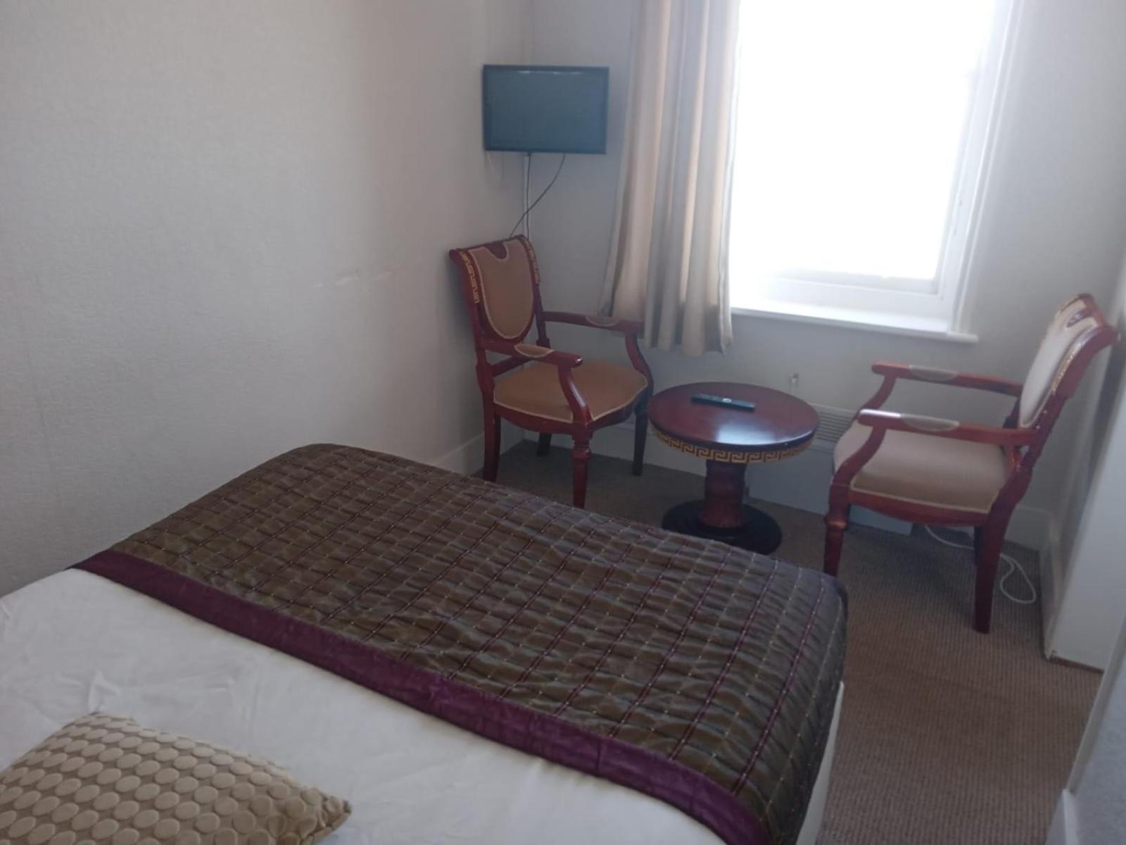 Glastonbury Hotel Истбурн Экстерьер фото