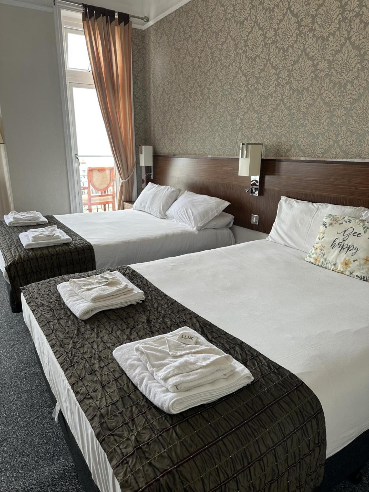Glastonbury Hotel Истбурн Экстерьер фото